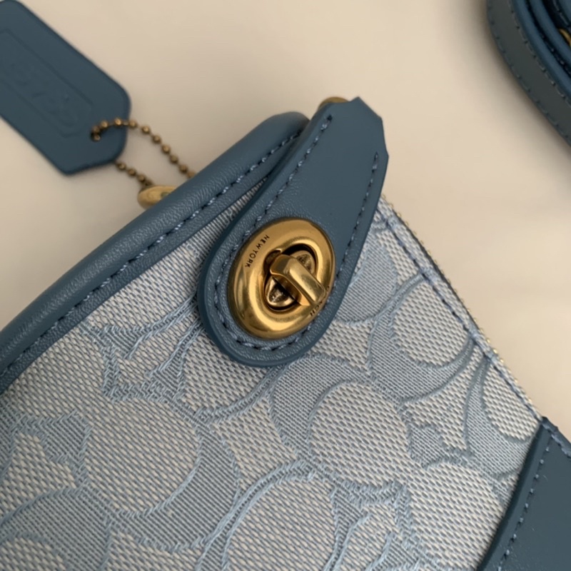 Coach Top Handle Swinger Bag in Marble Blue Azure(C0721)