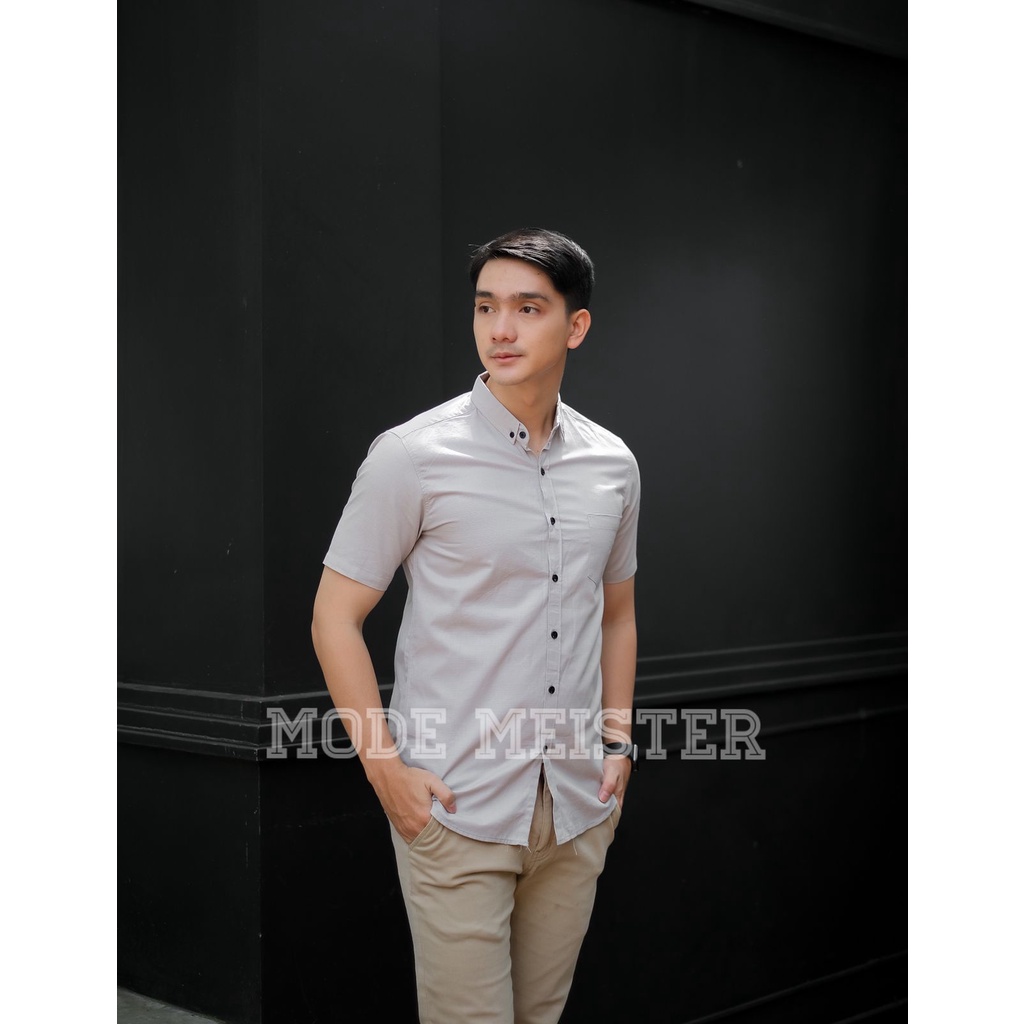 KEMEJA CASUAL PRIA LENGAN PENDEK SLIMFIT PREMIUM WARNA SILVER
