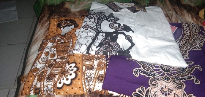 Kemeja Pria Lengan Pendek Batik Wayang