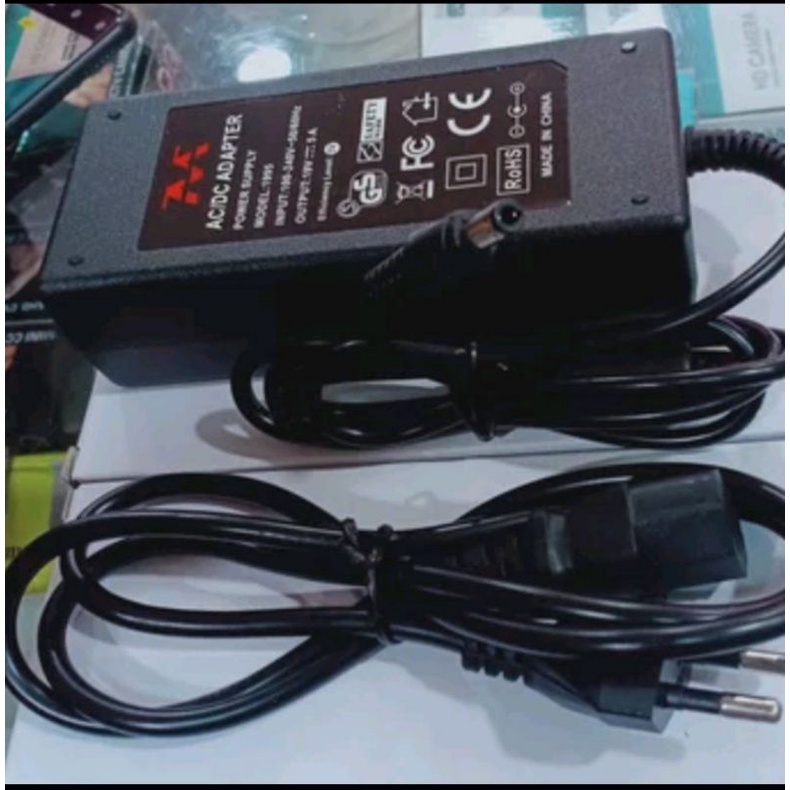 Adaptor 19V 5A M