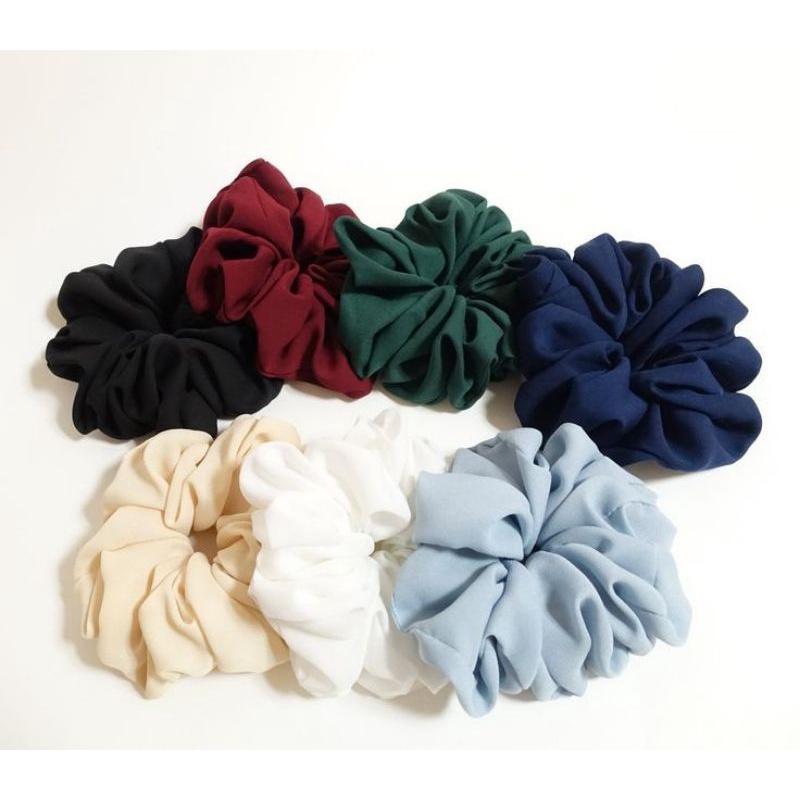 promo scrunchie ikat rambut hijab// beli 3pcs gratis 1 pcs //harga 10000 4 pcs