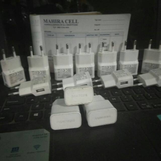 Batok charger Samsung 1ampere original 100% bawaan hp