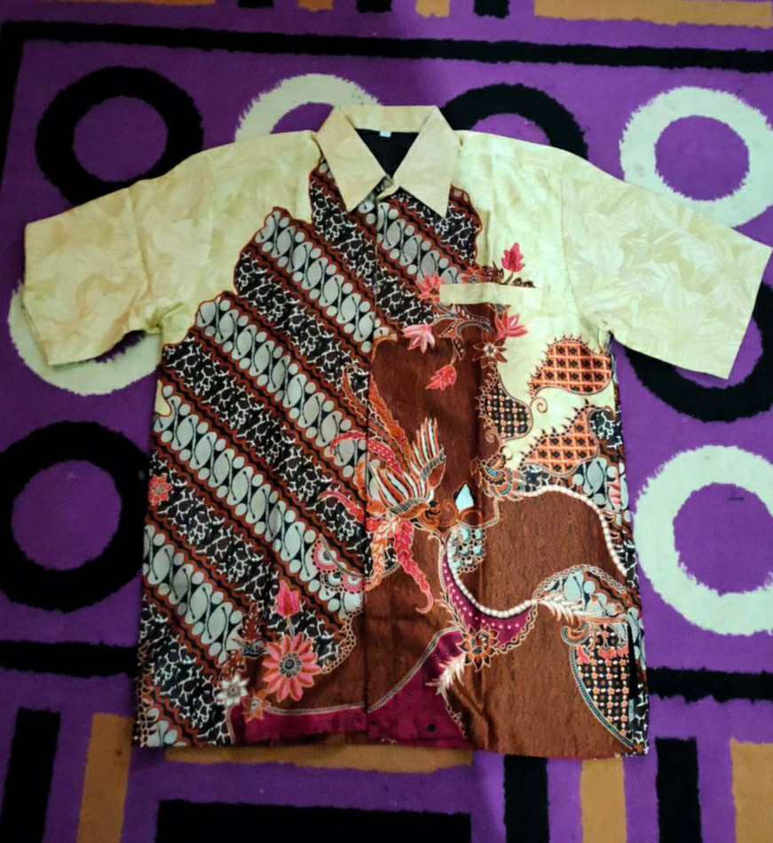 Kemeja Batik Pria Semi Sutra Silky Premium Puring Istimewa