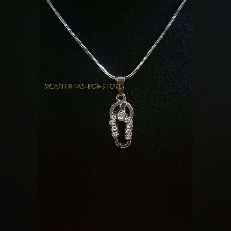 (PROMO)Kalung LiontinTitanium Terlaris motif Sendal Terbaru anti karat