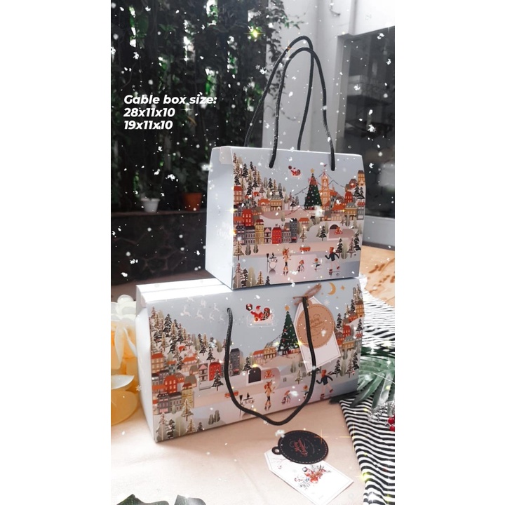 

GABLE BOX NATAL CHRISTMAS WONDERLAND 28x10x11 cm