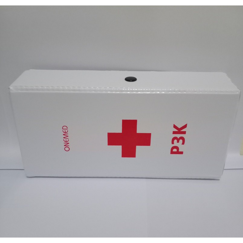 Kotak P3K Mobil + isi 1 set  /1 set Kotak P3K mini + isi