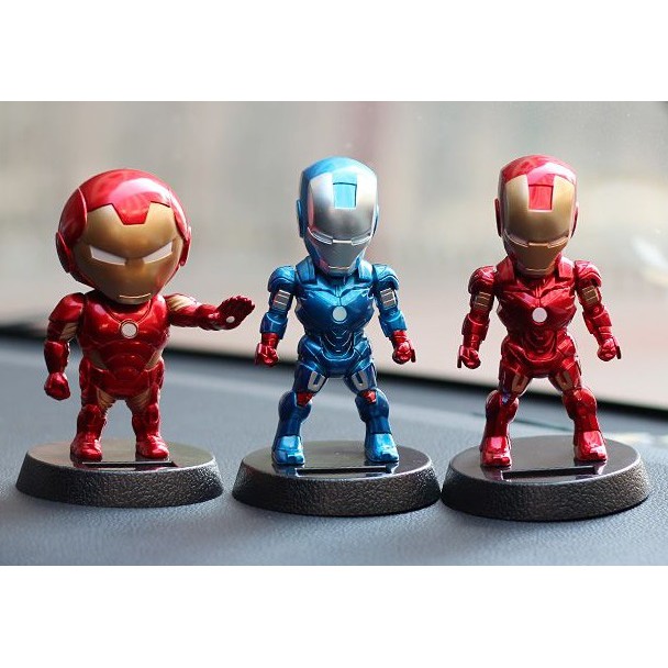 Pajangan Figure Miniatur Mobil Solar Power Iron Man Ironman