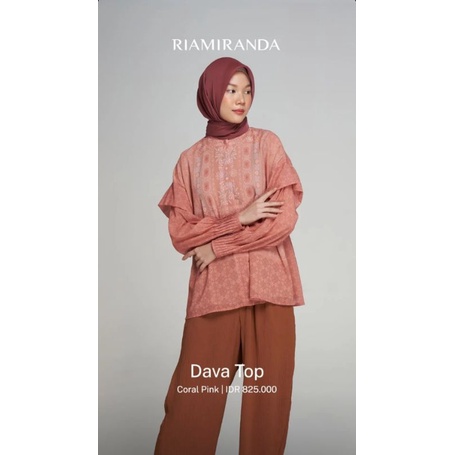 Ria Miranda Spring 2 "Dava Top"