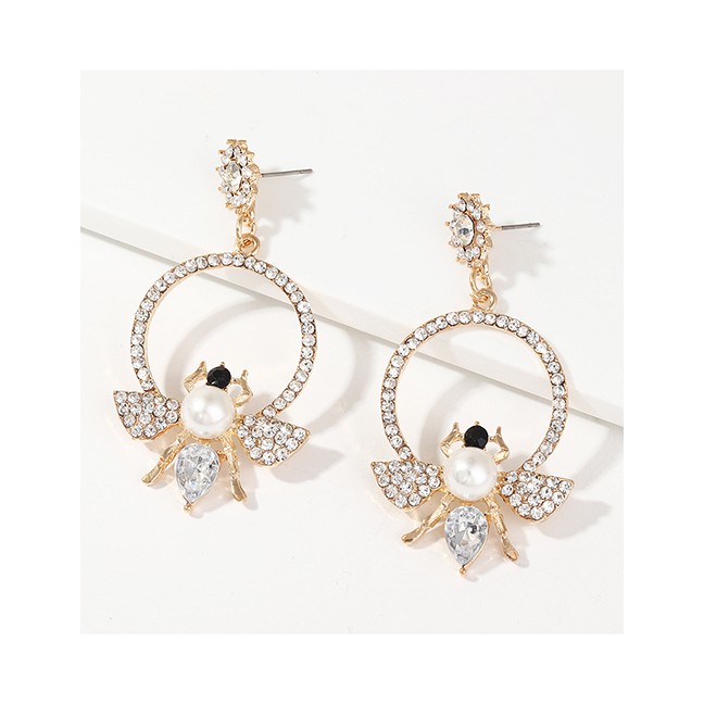 LRC Anting tusuk Fashion Golden Bee Pearl Ring Stud Earrings D76905