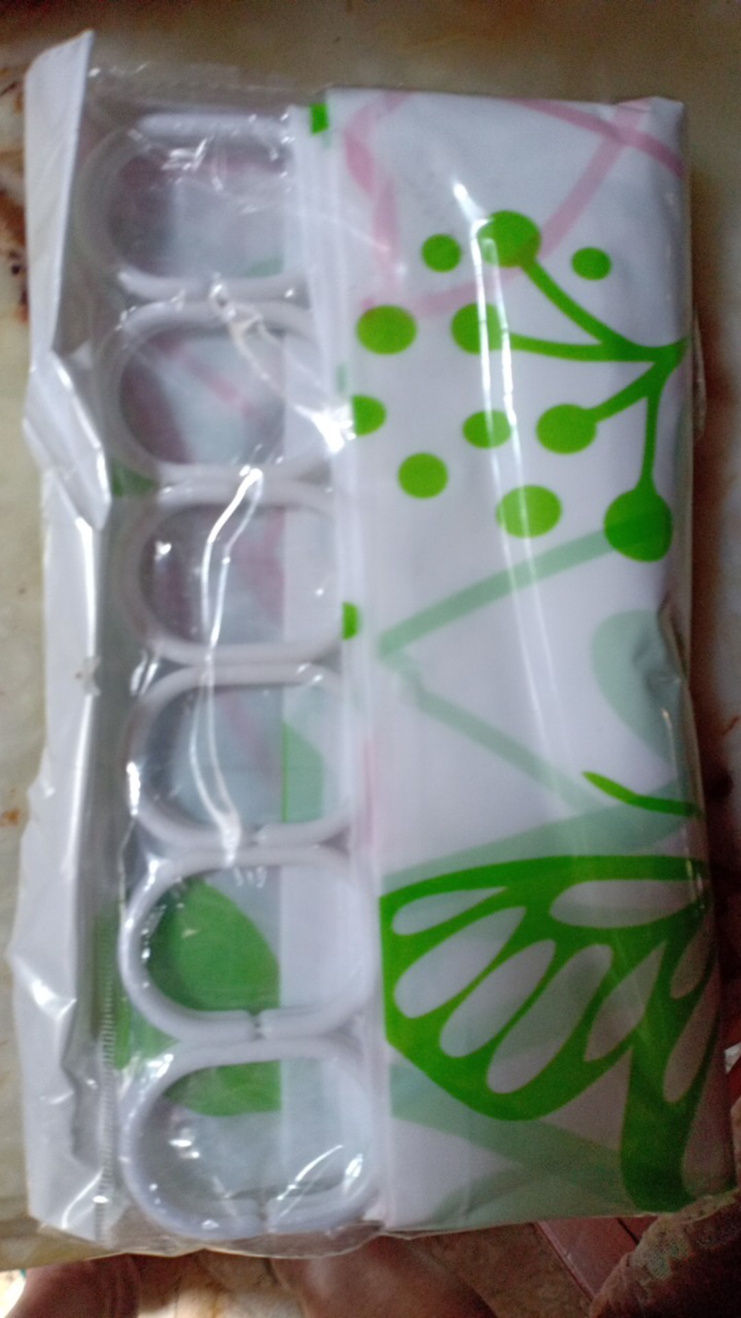 Tirai Gorden Kamar Mandi Anti Air