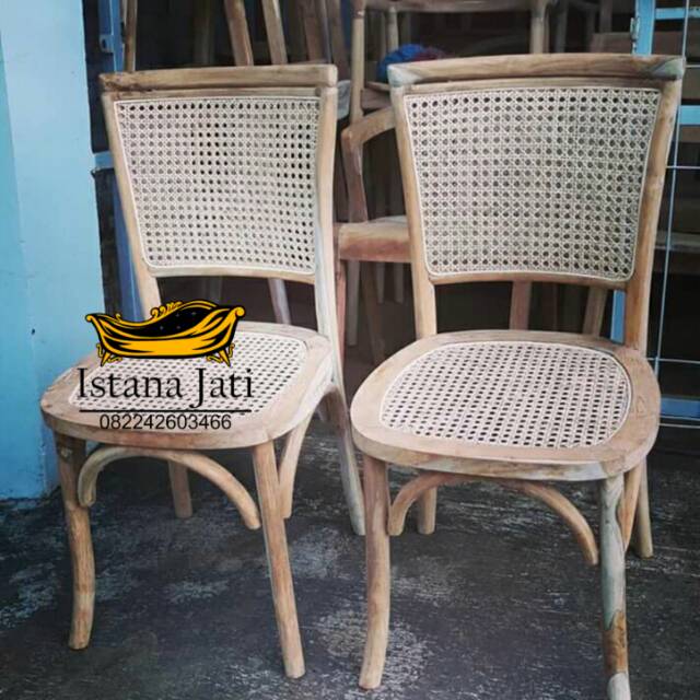 Kursi makan cafe rotan/kursi makan minimalis jati/bufet tv retro cantik/kursi sofa goyang jati/nakas