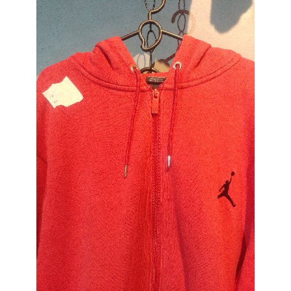Hoodie Jordan merah