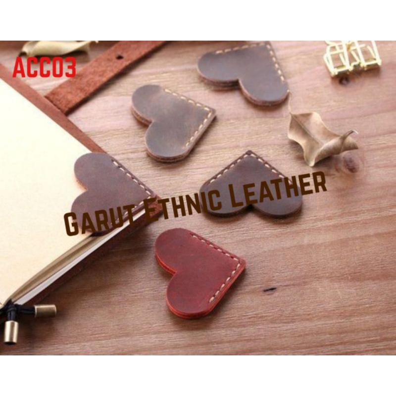 

Leather Bookmark/Penanda Halaman Buku/Pembatas Buku Pull Up Full Kulit Asli Garut Handmade