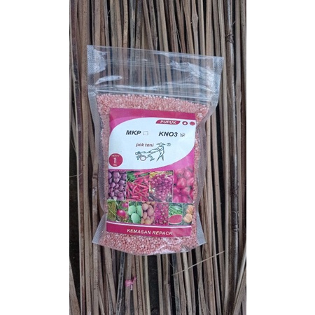 Pupuk KNO3 Merah Pak Tani 1kg