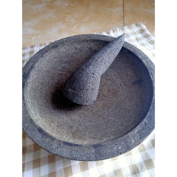 ulekan lumpang batu asli batu kali magelang