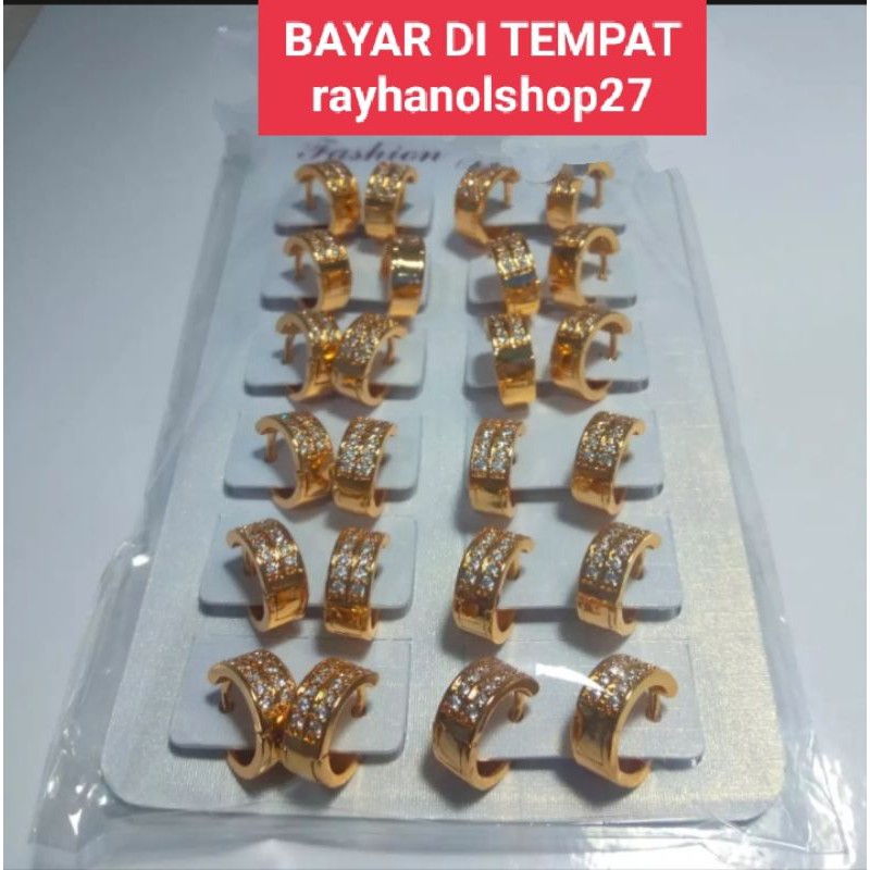 ( HARGA GROSIR ) 12 pcs Anting jepit wanita Titanium gold permata