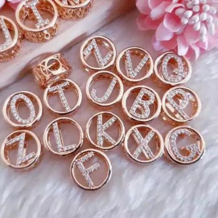 Harga Bersahabat.. Perhiasan Kalung Emas Xuping Inisial Nama / Huruf Untuk Dewasa