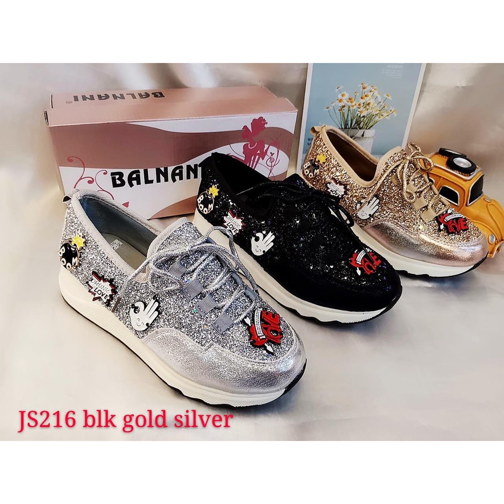 JS216 sepatu fashion balnani import