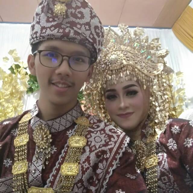 rinisabriana