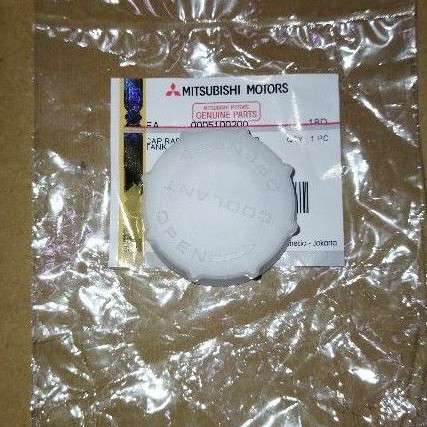 tutup tabung cadangan serep radiator xpander original