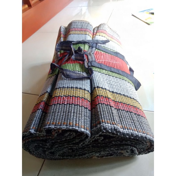 Karpet Lipat Dua Angsa