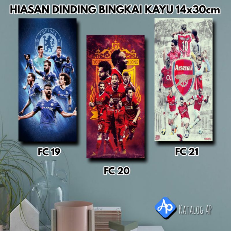 PES FOOTBALL PS 4 HIASAN DINDING BINGKAI KAYU KODE FC