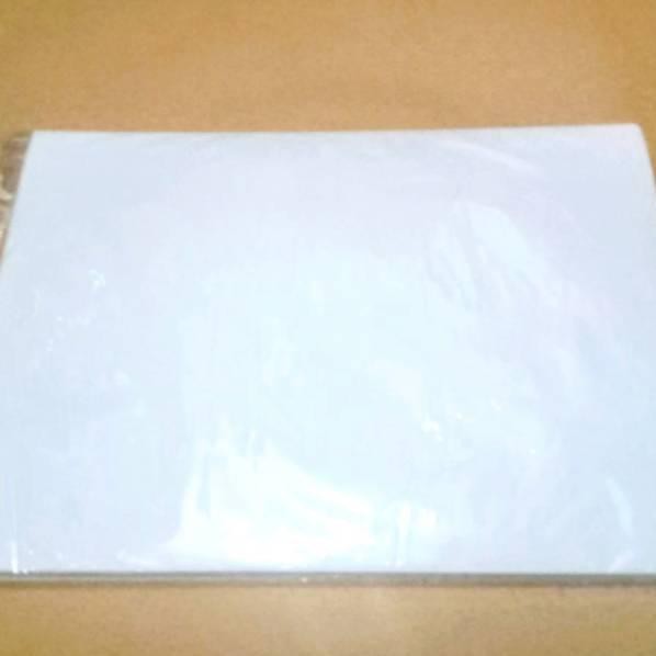 

BiG PROMO stiker transparan/bening (glossy) vinyl inkjet bisa di print ukuran A4 import .,.,///