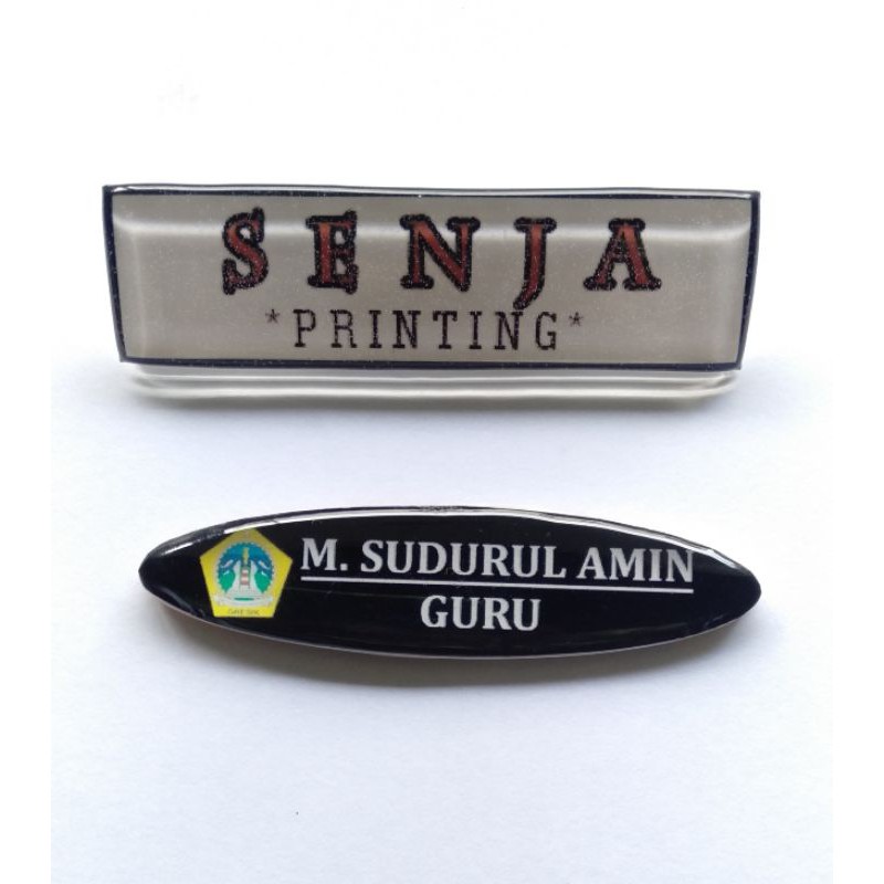 

NAMETAG AKRILIK OVAL (NAMA DADA AKRILIK)