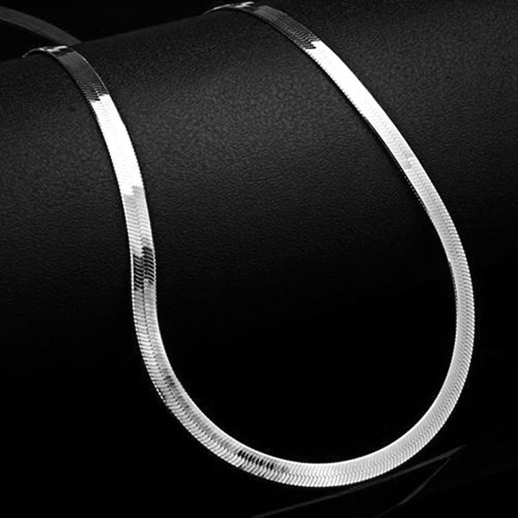 AZ195 Kalung Titanium Rantai Pipih Pria Dan Wanita Acecoris Fashion Pengganti Emas Anti Karat Tidak Luntur