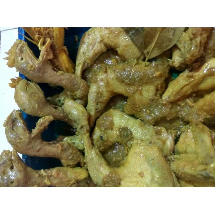 

AYAM KAMPUNG UNGKEP BUMBU KUNING/AYAM KAMPUNG/AYAM POTONG/AYAM UNGKEP