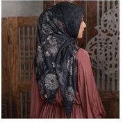 Sandhya Scarf Black