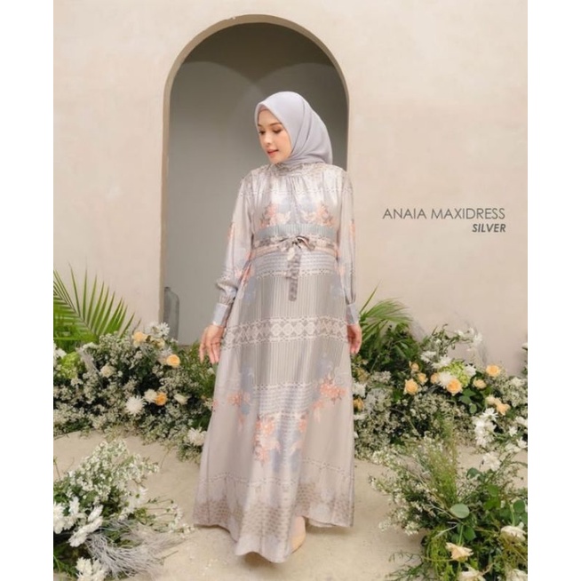 Anaia Maxidress by Mayoutfit