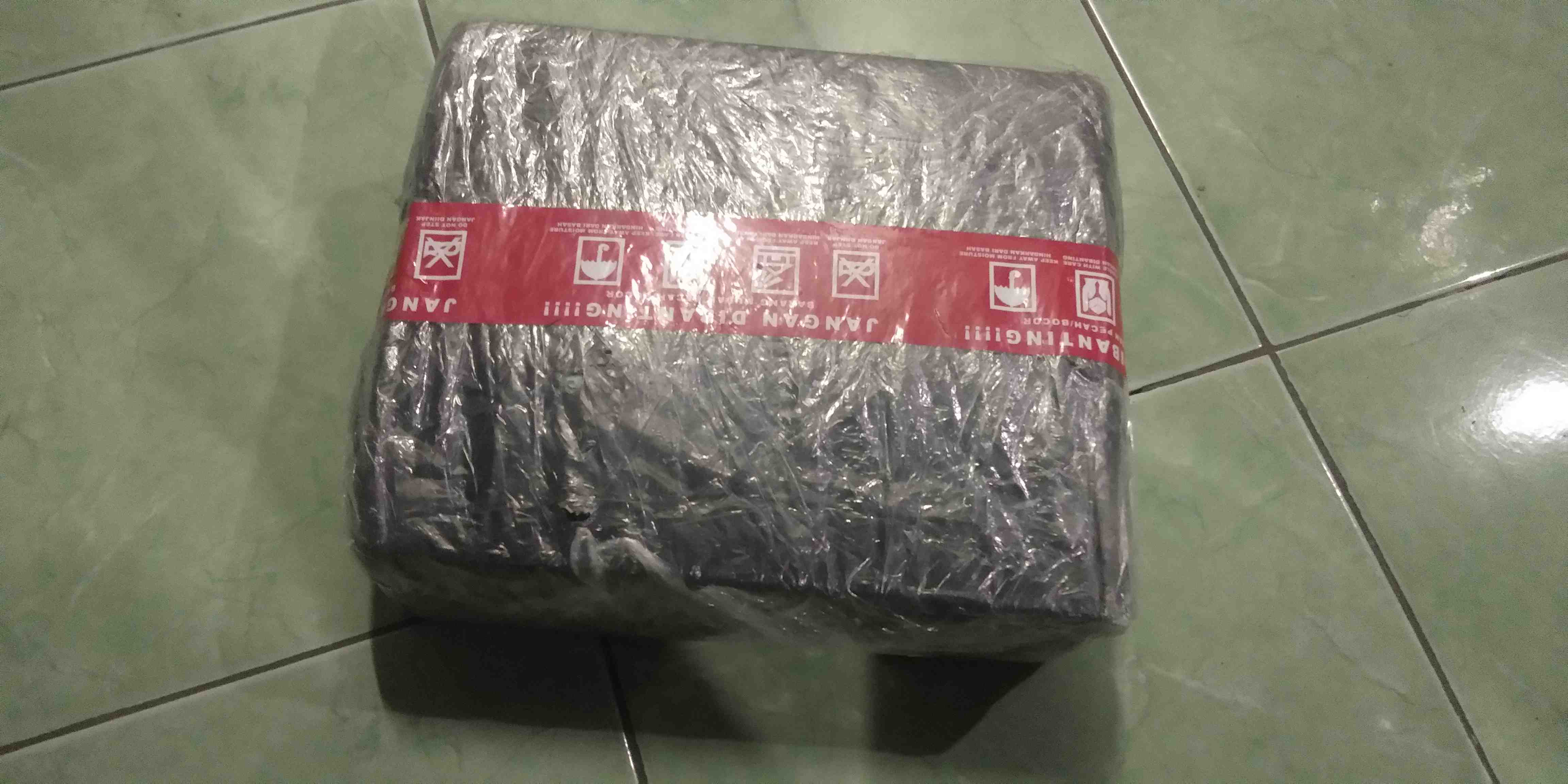 Modern M-2200l Mesin Jigsaw Laser Gergaji Triplek