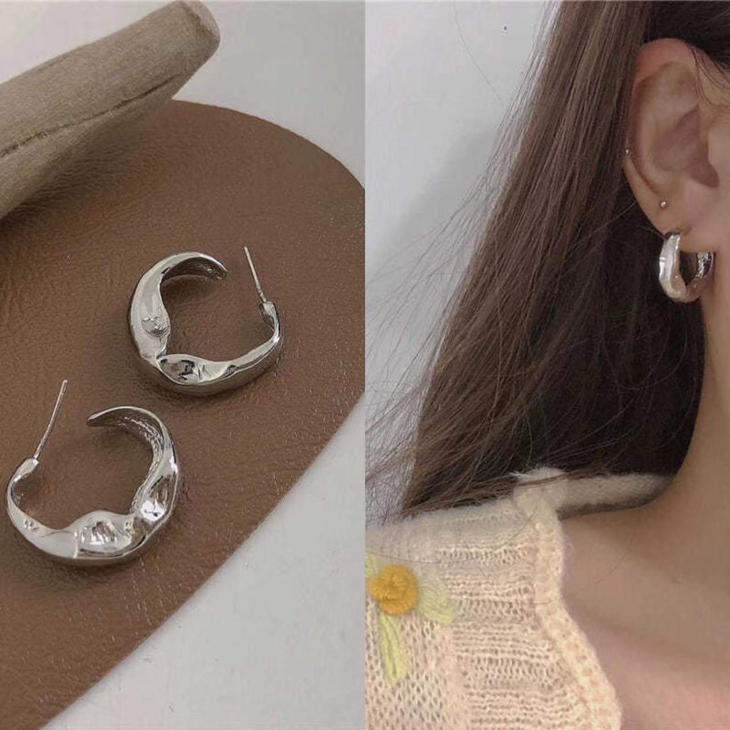 Anting Tusuk Kecil Simple Warna Silver Untuk Wanita