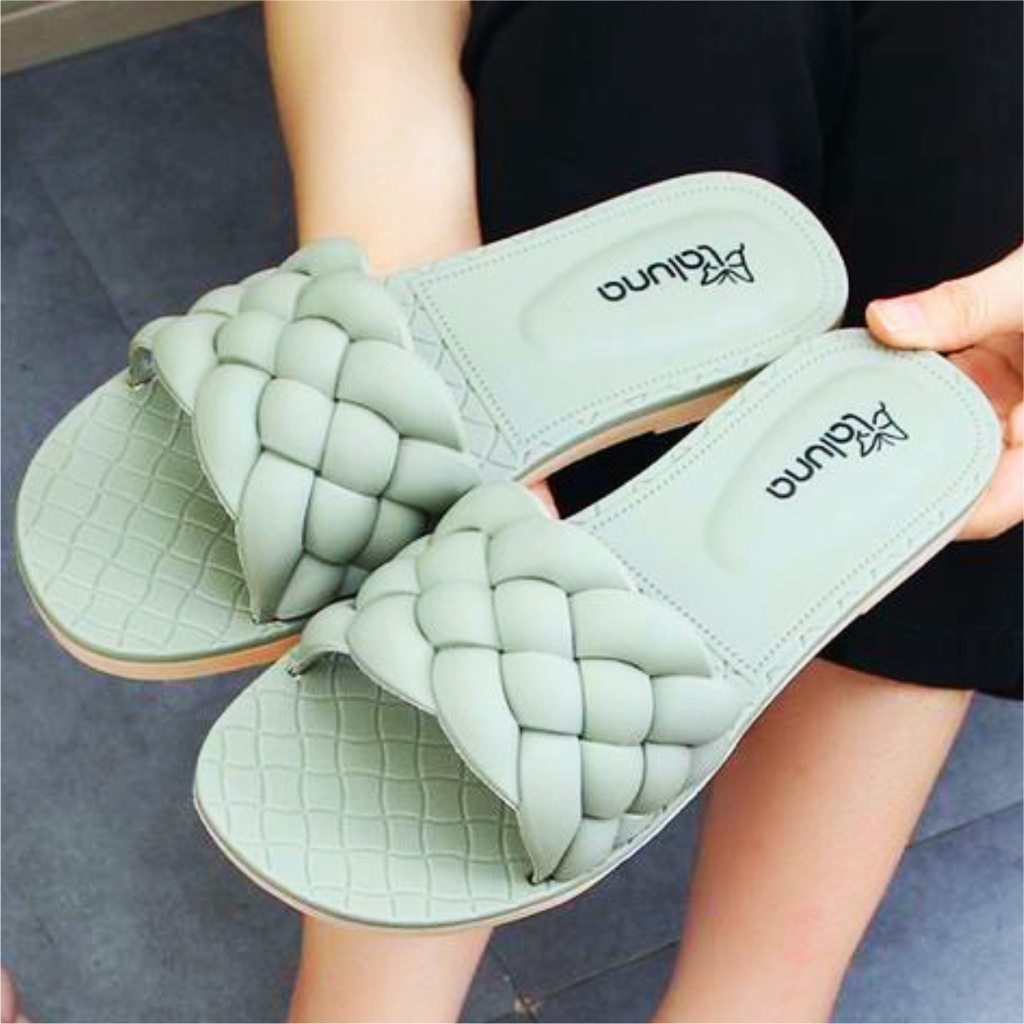 sandal import wanita/sandal import karet jely/sandal import motif anyaman