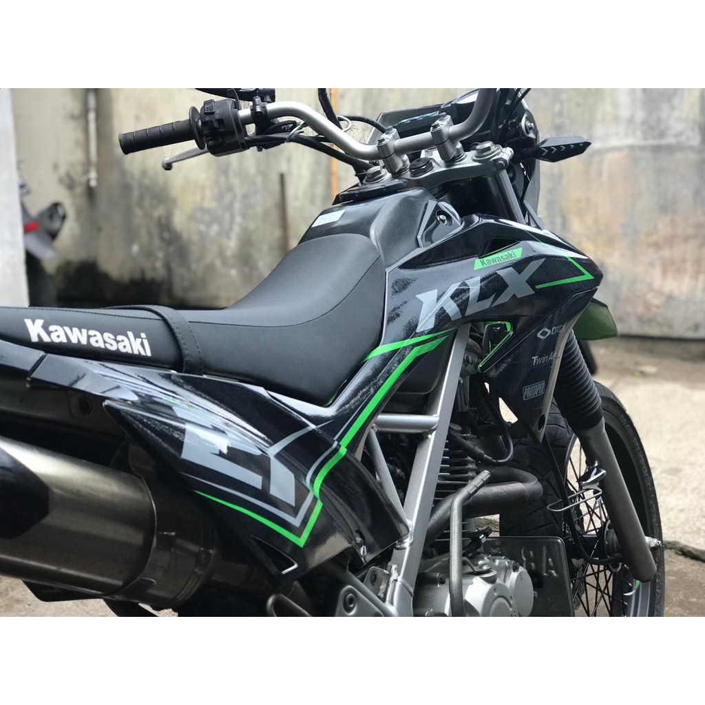 Decal Klx 150 Bf Supermoto Hitam Hijau Striping Custom Klx G Klx BF D-A3-234