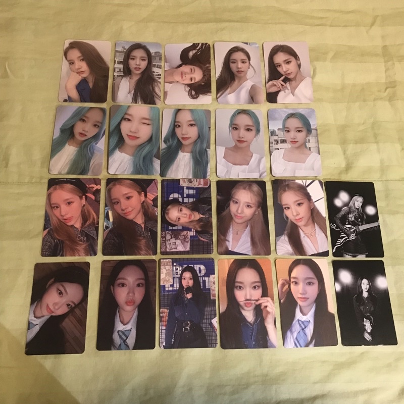 photocard heejin gowon loona season’s greeting 2021 2022 sg21 sg22 pc set