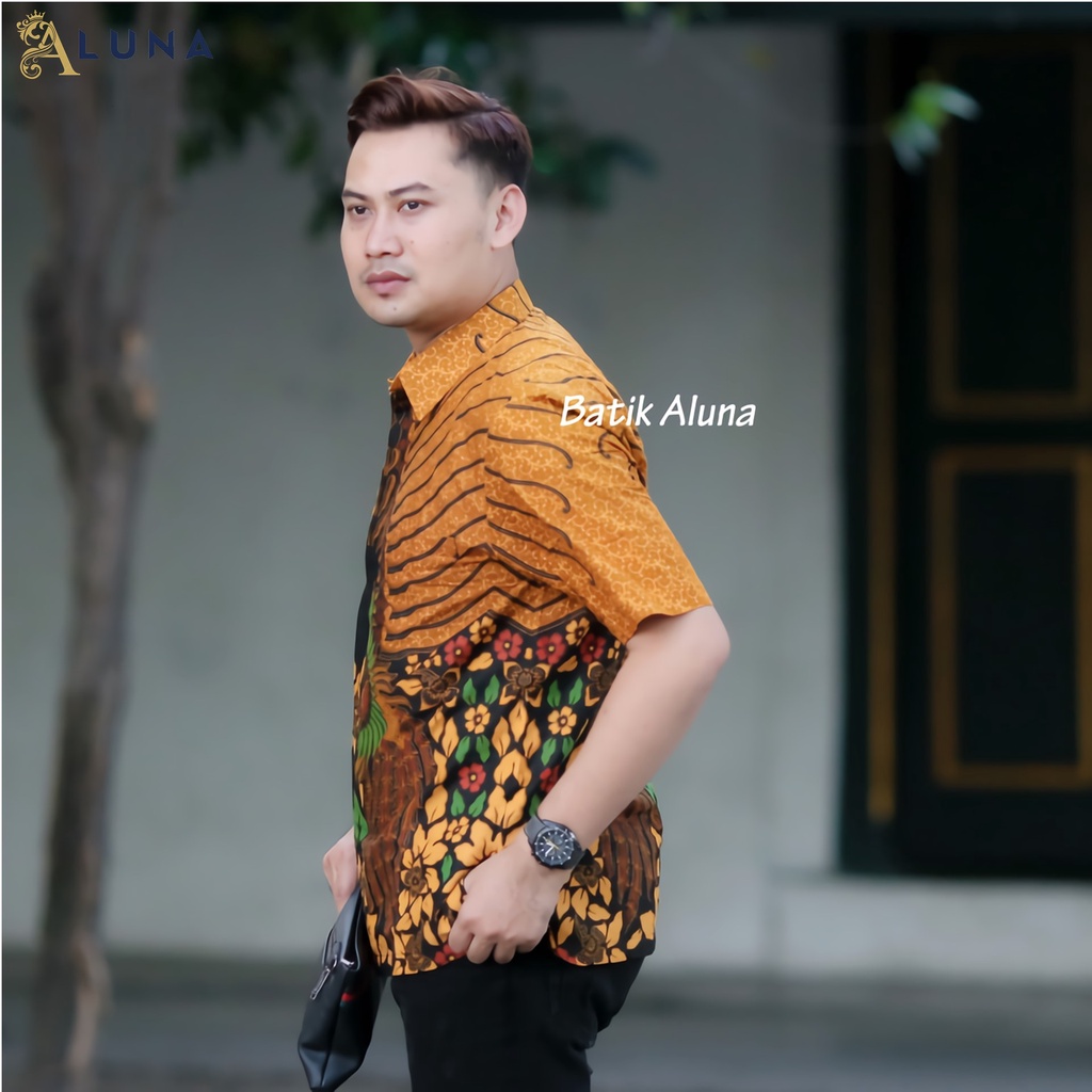 BAJU BATIK COWOK MODERN LENGAN PENDEK PREMIUM BAJU BATIK PRIA ORIGINAL PRODUKSI BATIK ALUNA PD 003