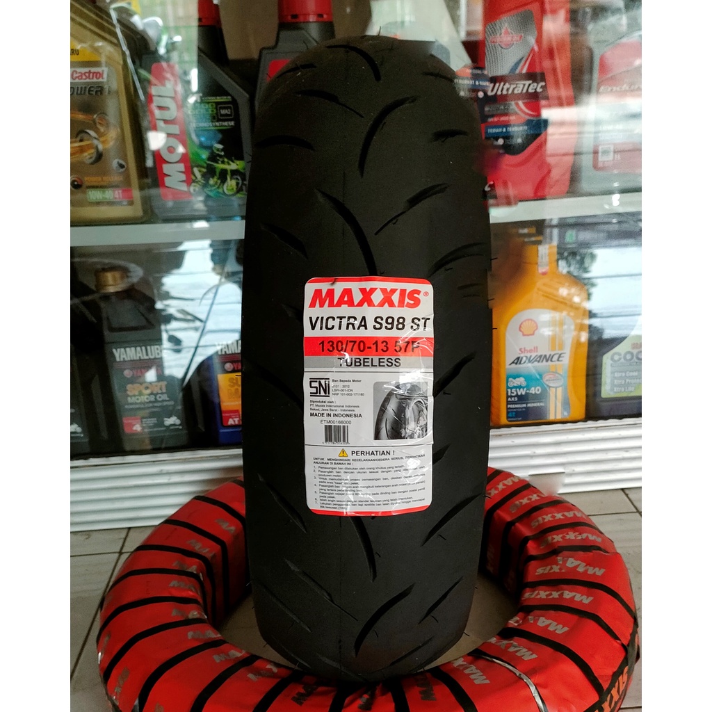 MAXXIS VICTRA 130/70 RING 13