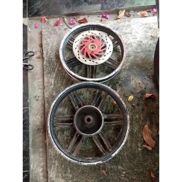 velg depan belakang suzuki spin lama as kecil original copotan