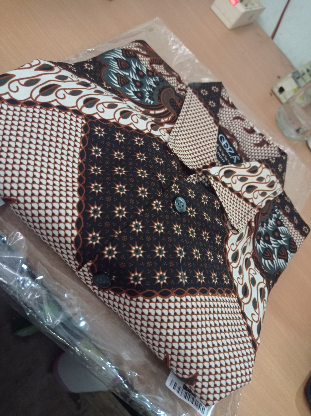 Odza Baju Batik Pria Kemeja Modern Slimfit Model 2020 Terkini Hem Cotton Solo Asli Sogan Debata