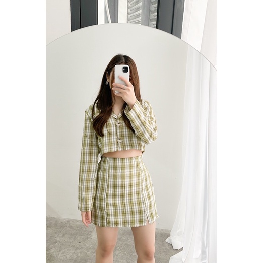 naomi set