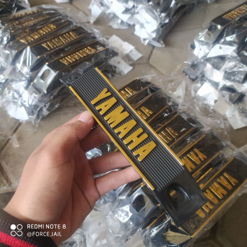 Kumisan yamaha rx king rxs rxk bahan fiber mirip ori