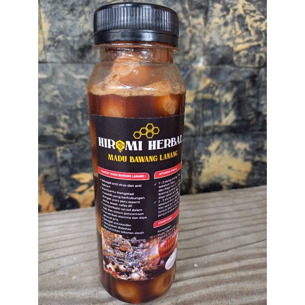 

MADU BAWANG HIROMI HERBAL MADU KLANCENG+BAWANG TUNGGAL/BAWANG LANANG ISI BAWANG LEBIH BANYAK