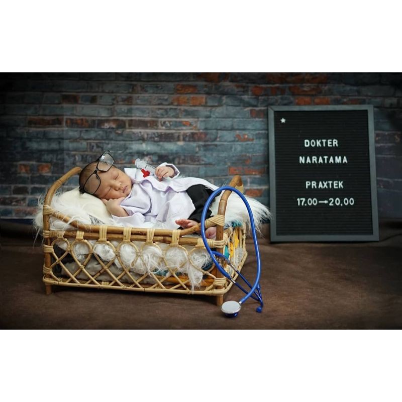 BABY PROPERTY / KERANJANG PROPERTY FOTO BAYI / BENTUK KOTAK PERSEGI / PHOTOSHOOT BABY NEW BORN