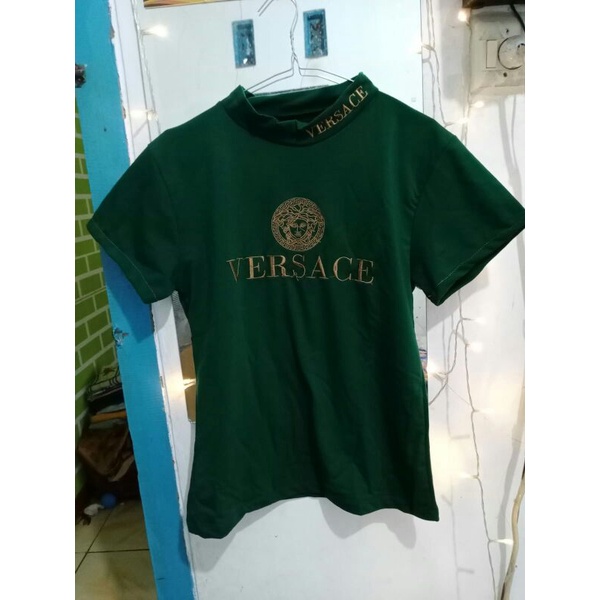 kaos versace