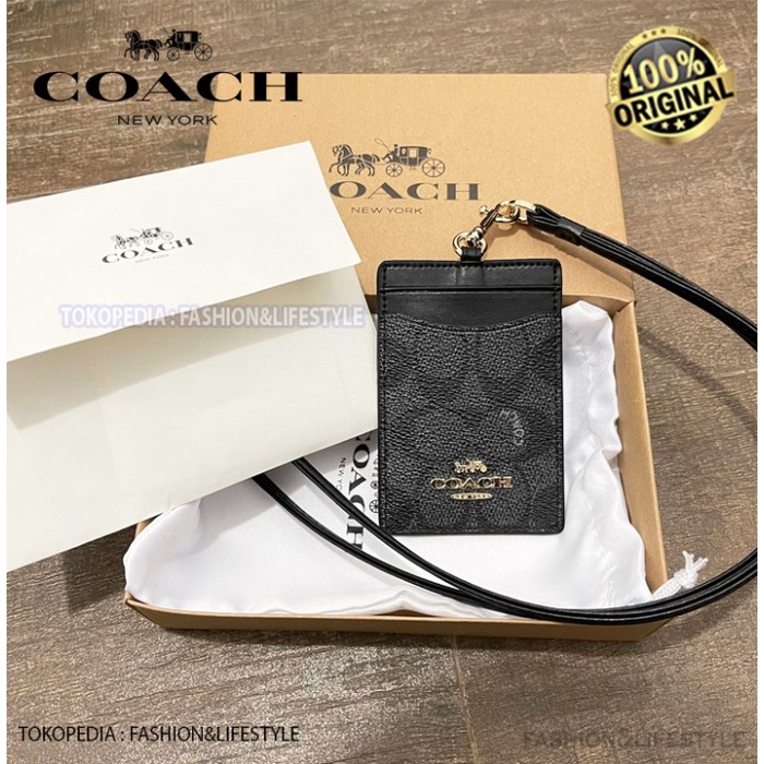 

Limited Coach Id Lanyard In Colorblock Signature Canvas Logo Metal Original Diskon