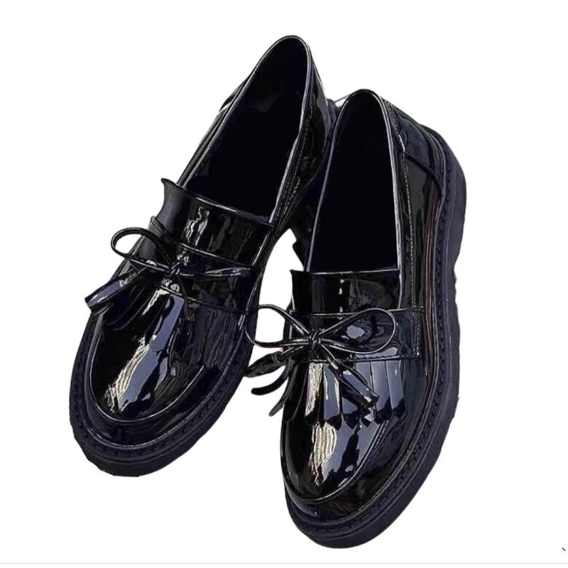 Sepatu Docmart Wanita Korea Hitam / Sepatu Loafers Wanita Terbaru / Sepatu Flat Wanita Kekinian / Bisa Cod