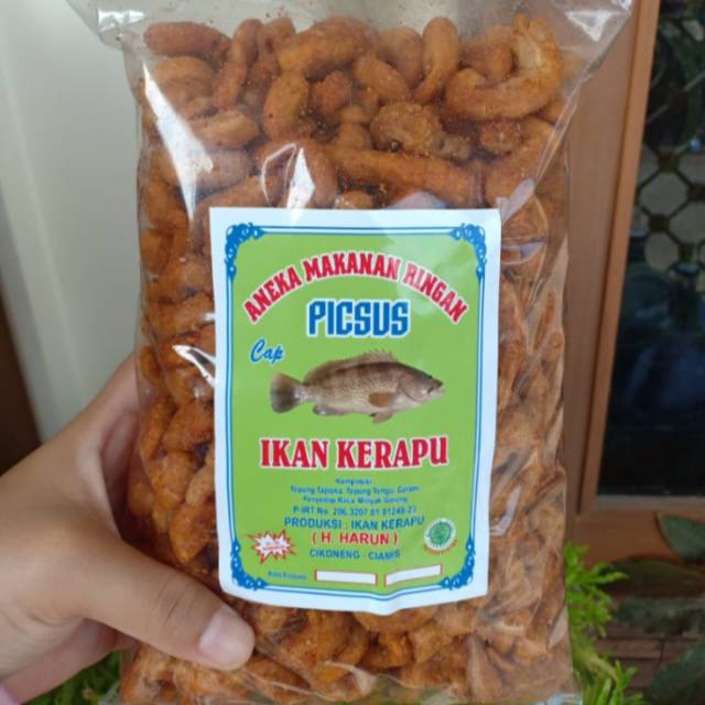 

Cemilan Piksus (Kerupuk Usus) Kemasan 1/2 Kg.
