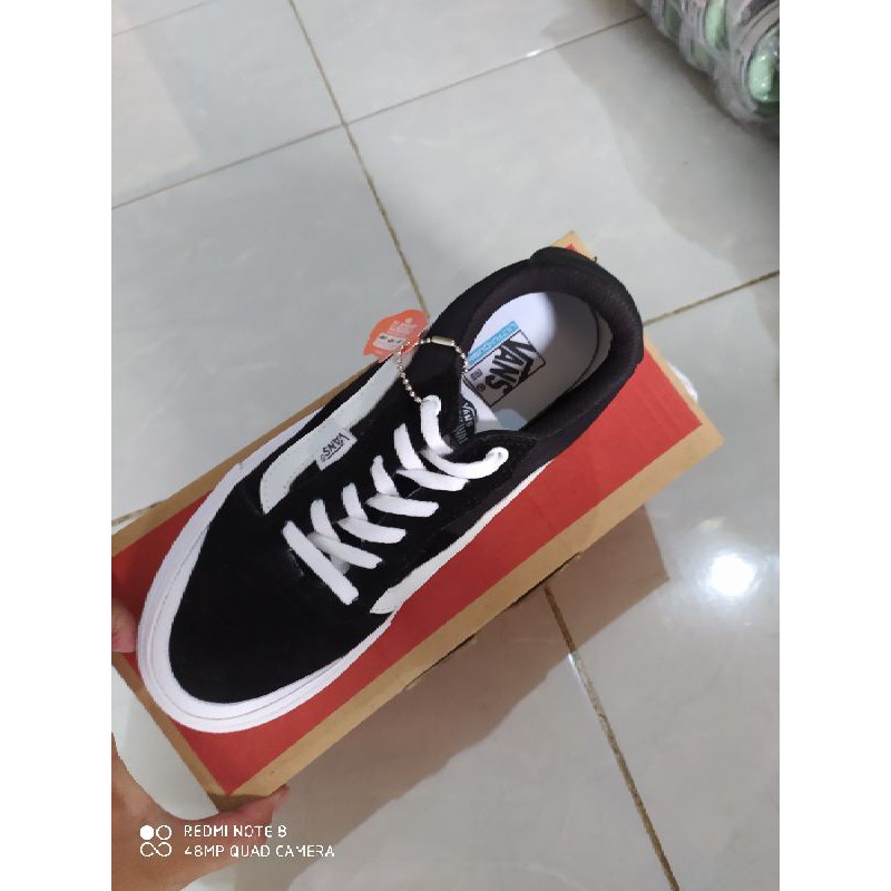 Sepatu Vans STYLE 112 PRO PREMIUM